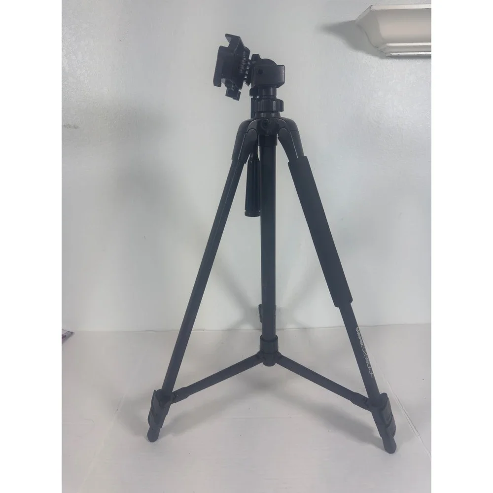 Sunpak 5858DLX Tripod Unisex OS Black Excellent Lightweight Aluminum 3-Way Pan